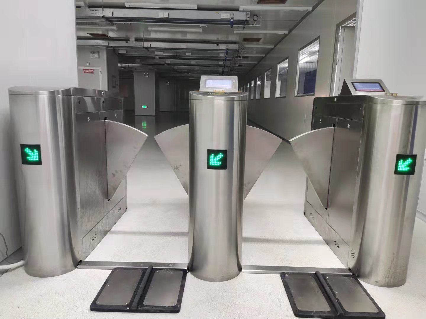 離子風(fēng)機(jī)|離子風(fēng)棒|靜電消除器|ESD門禁系統(tǒng)|HZR