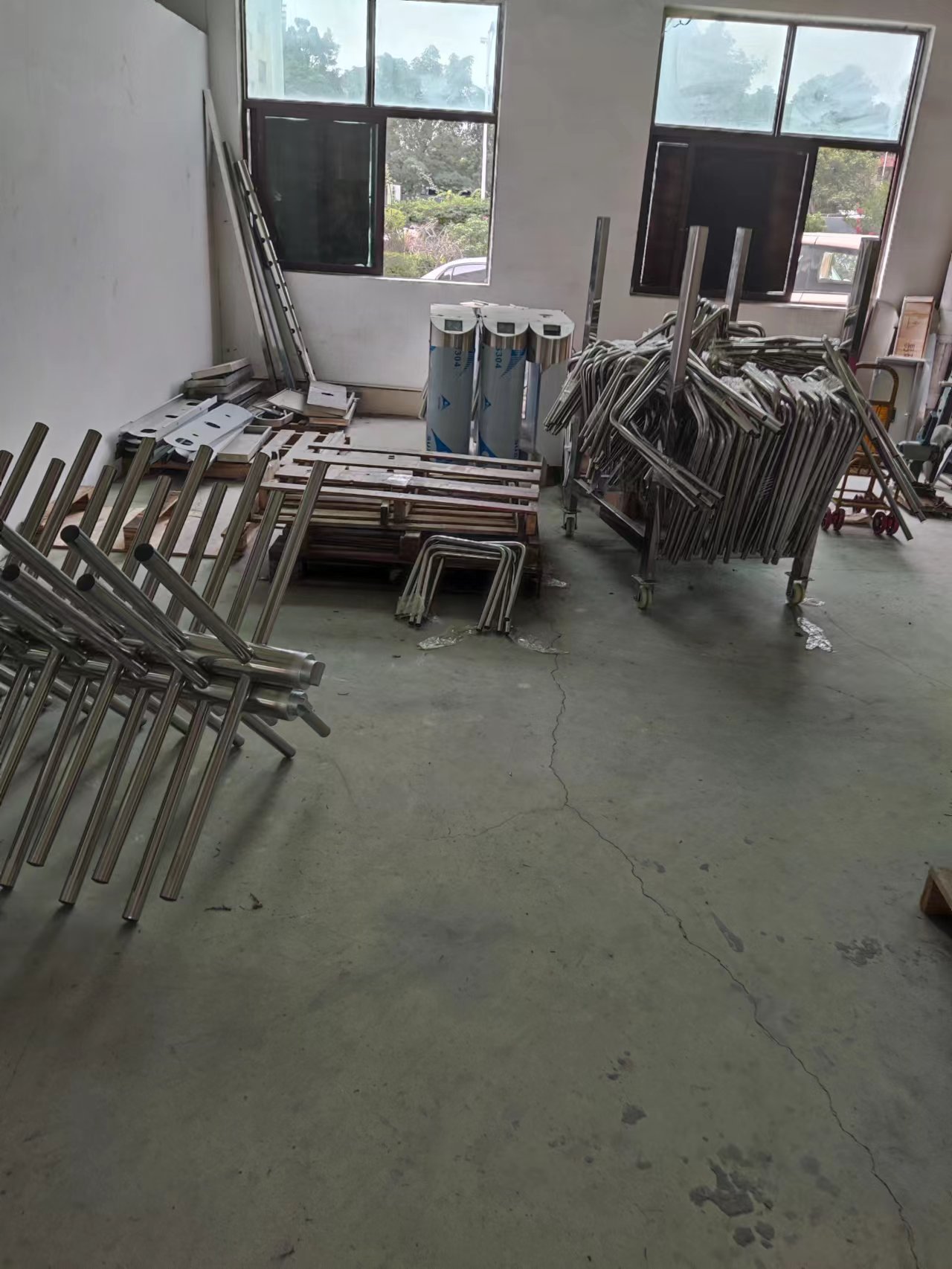 離子風(fēng)機(jī)|離子風(fēng)棒|靜電消除器|ESD門禁系統(tǒng)|HZR