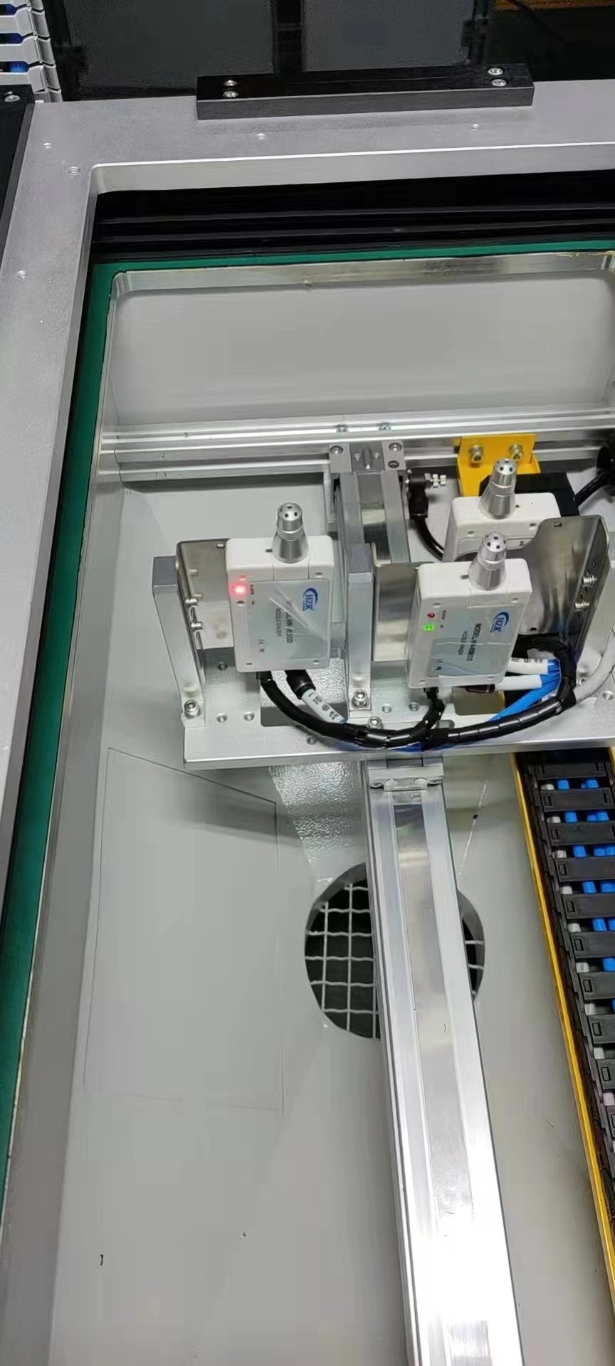 離子風(fēng)機(jī)|離子風(fēng)棒|靜電消除器|ESD門(mén)禁系統(tǒng)|HZR